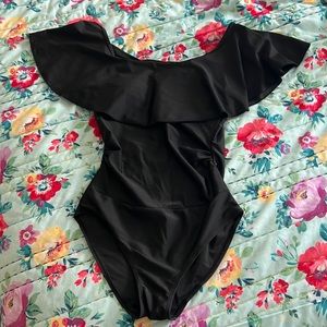 Strapless maternity swimsuit